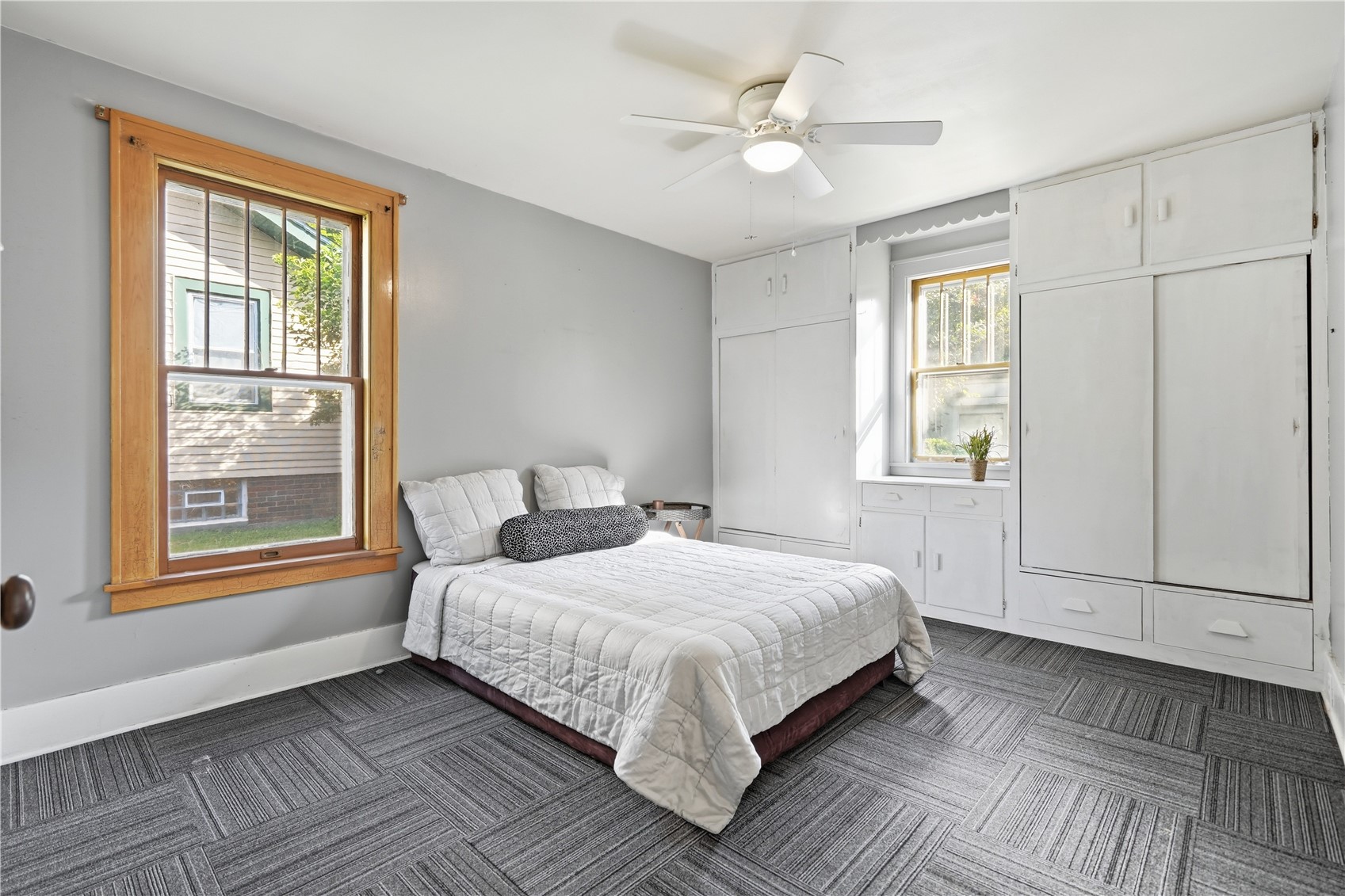 805 Oak Street Muscatine IA 52761