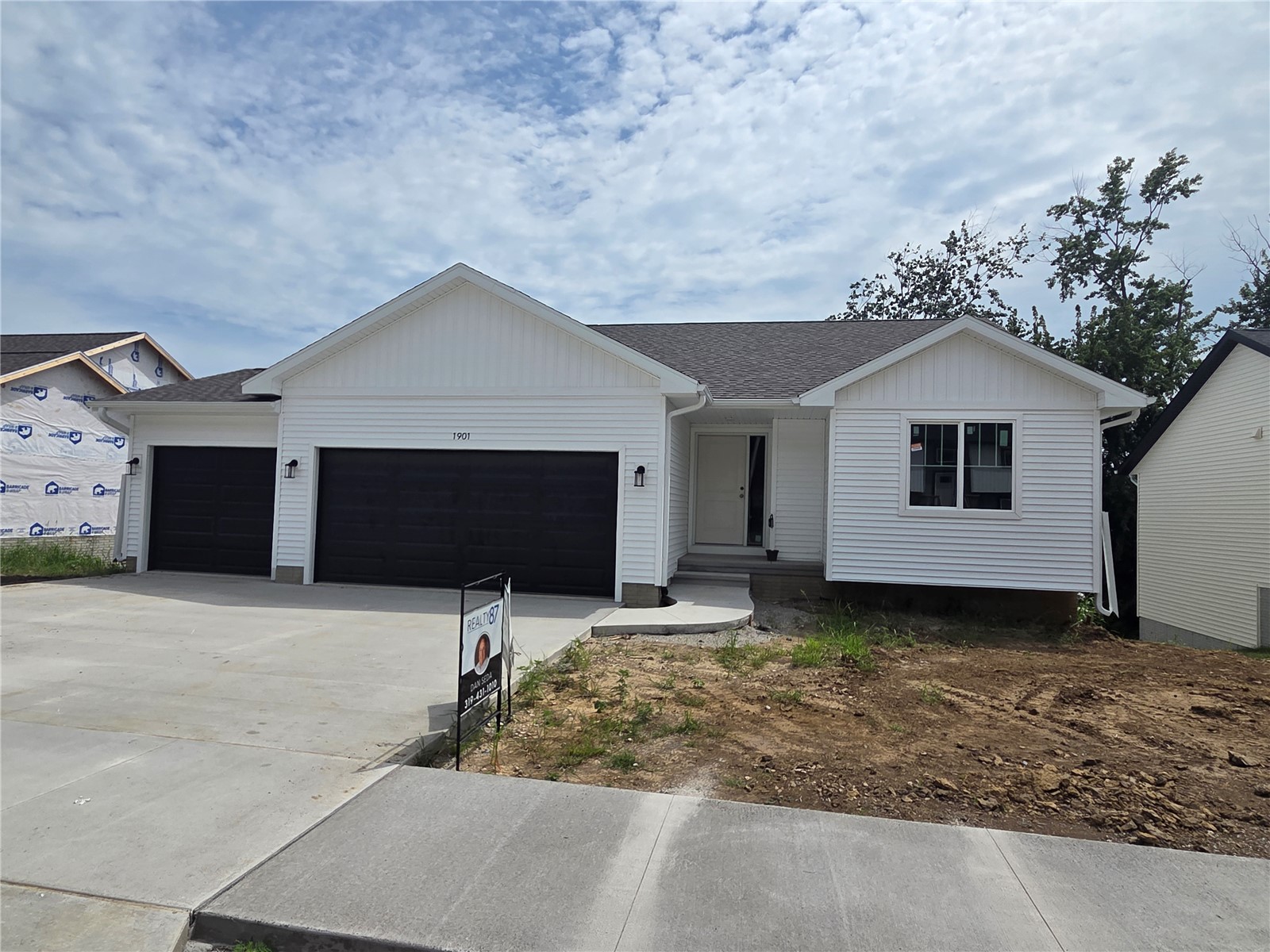 1901 Holly Meadow Avenue SW Cedar Rapids IA 52404