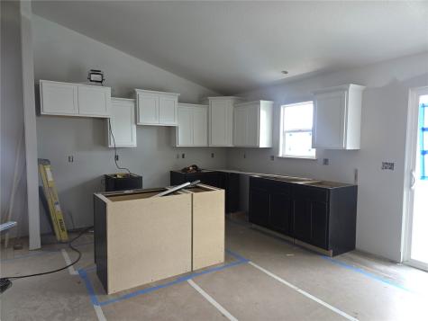 1901 Holly Meadow Avenue SW Cedar Rapids IA 52404