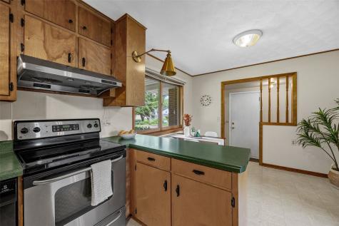 20 N 1st Avenue Iowa City IA 52245
