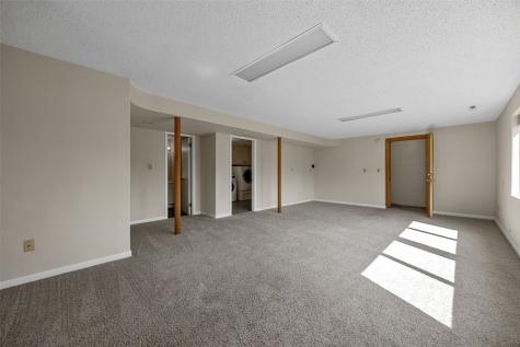 20 N 1st Avenue Iowa City IA 52245