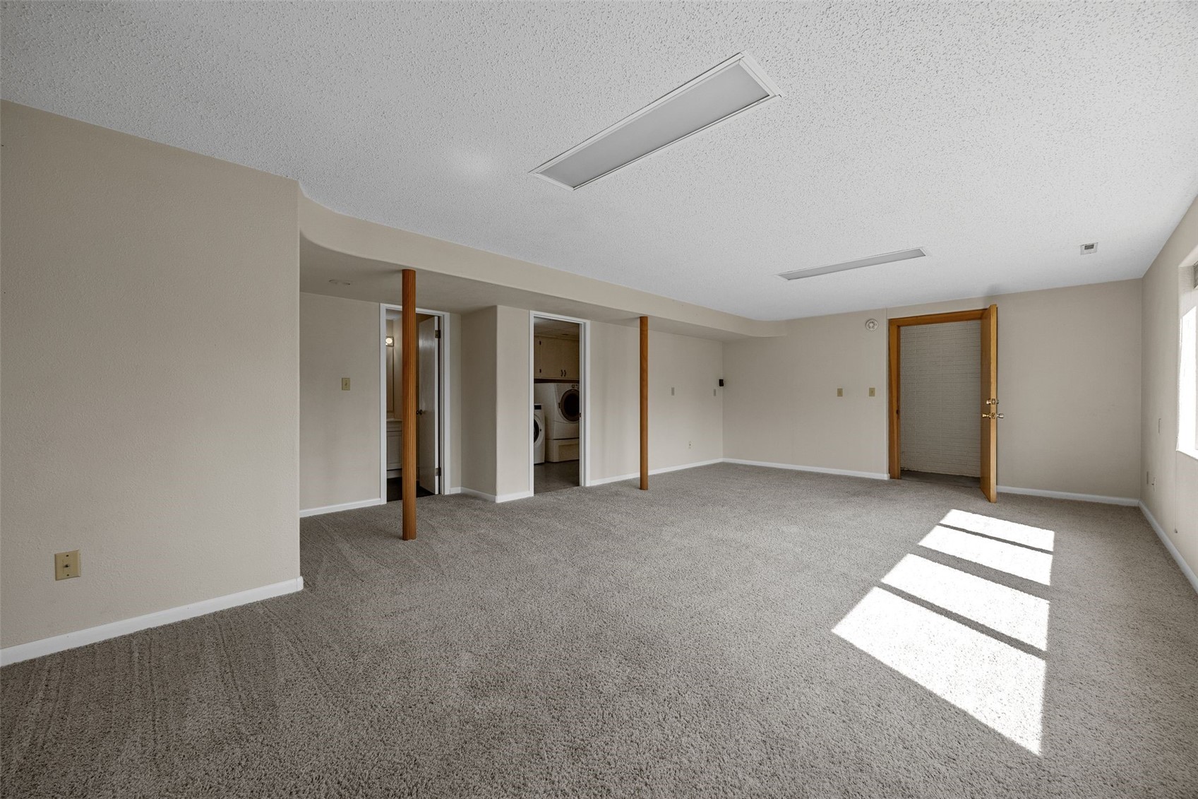 20 N 1st Avenue Iowa City IA 52245