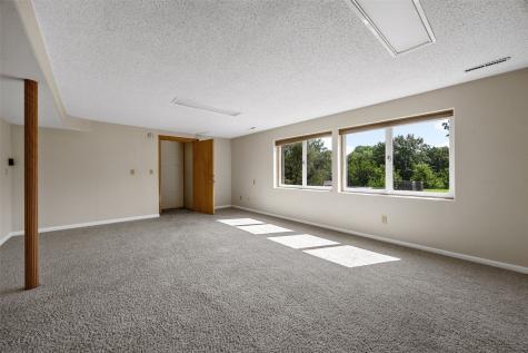 20 N 1st Avenue Iowa City IA 52245