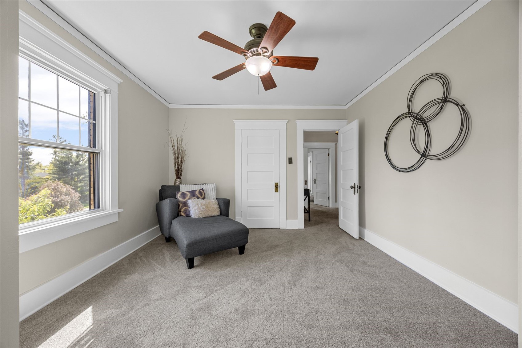 2144 Grande Avenue SE Cedar Rapids IA 52403