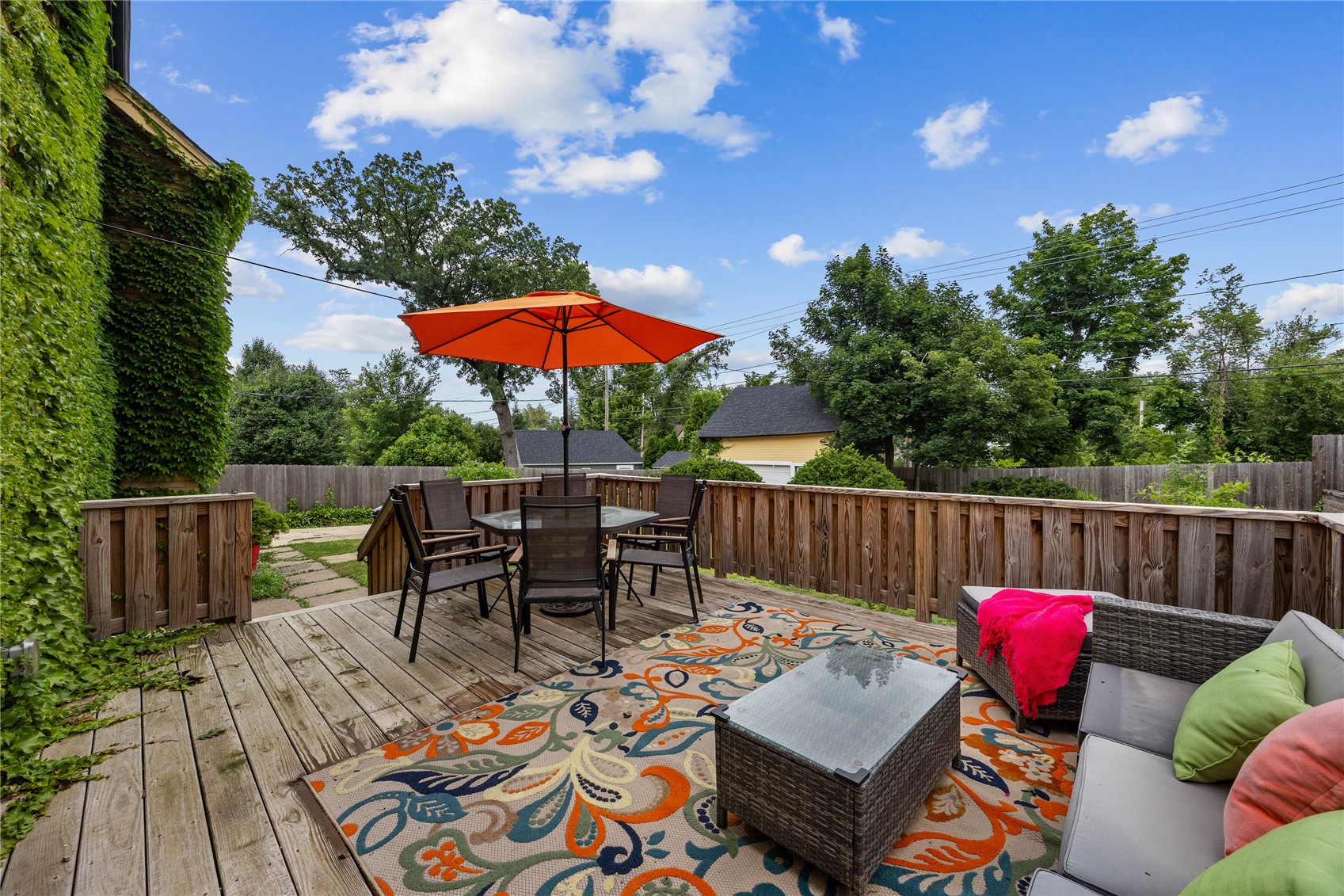 2144 Grande Avenue SE Cedar Rapids IA 52403