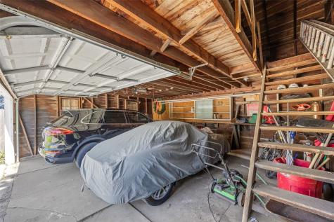 2144 Grande Avenue SE Cedar Rapids IA 52403