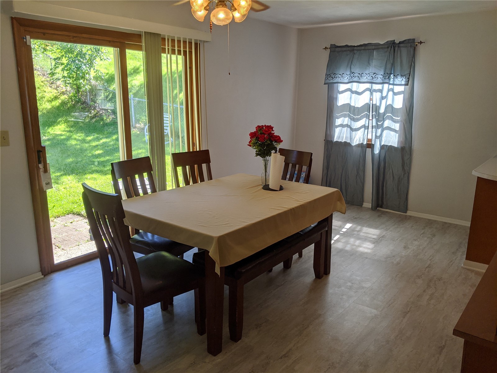 2029 Birchwood Drive NE Cedar Rapids IA 52402