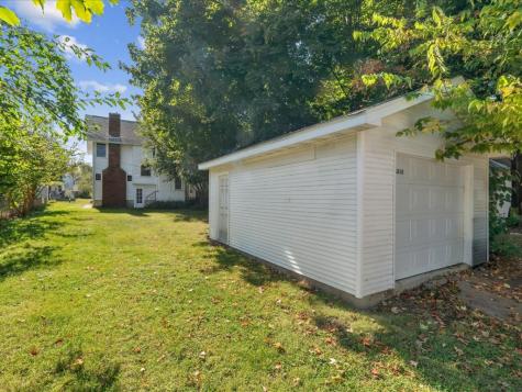1816 Park Avenue SE Cedar Rapids IA 52403
