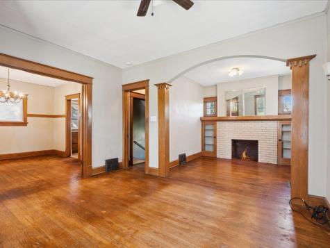 1816 Park Avenue SE Cedar Rapids IA 52403