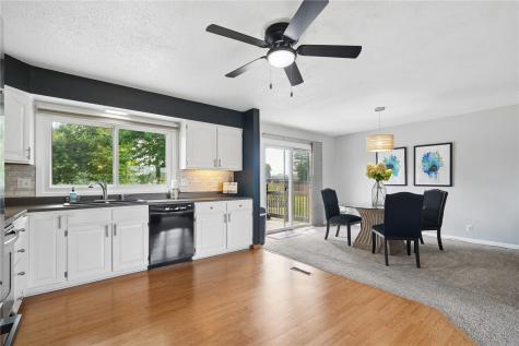 3425 Sue Lane NW Cedar Rapids IA 52405