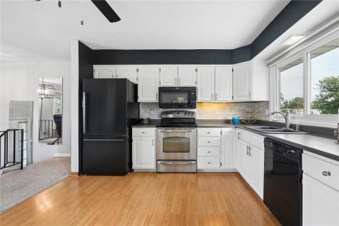 3425 Sue Lane NW Cedar Rapids IA 52405