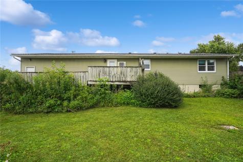 87 4th Avenue Atkins IA 52206