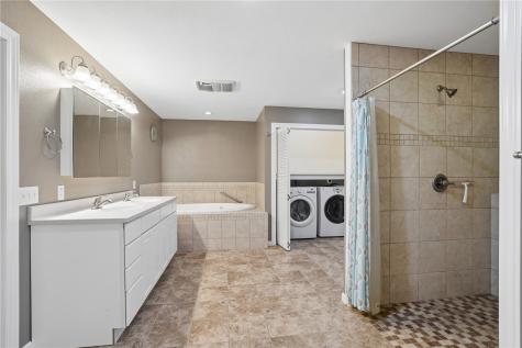 6500 Davis Court Cedar Rapids IA 52405