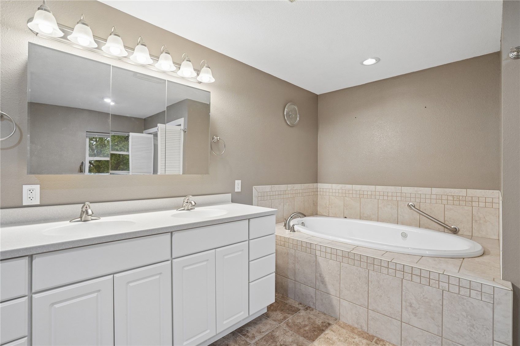 6500 Davis Court Cedar Rapids IA 52405