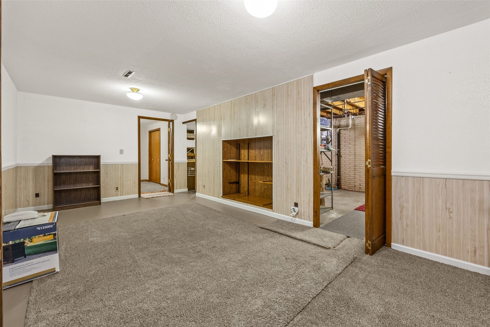 5007 Twin Mound Drive NE Cedar Rapids IA 52402