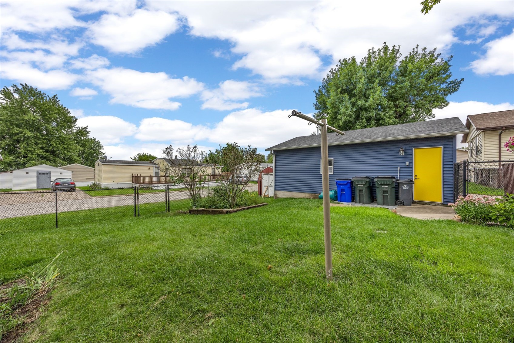 5007 Twin Mound Drive NE Cedar Rapids IA 52402