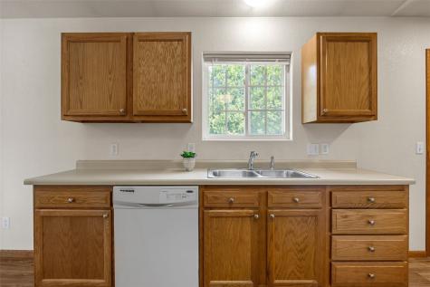 275 S 21st Street Court Marion IA 52302