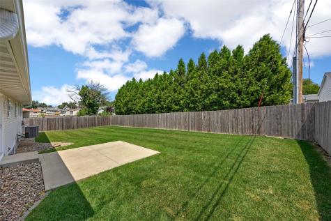275 S 21st Street Court Marion IA 52302