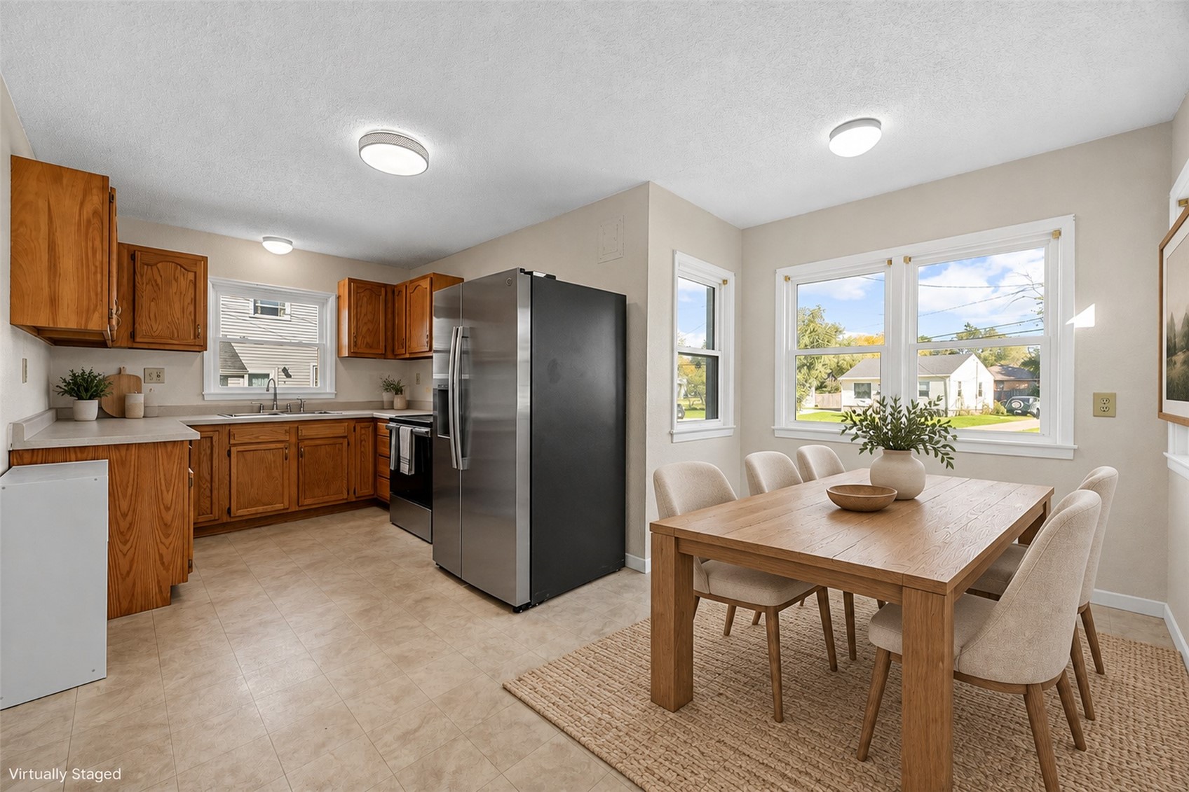 3019 Oakland Road NE Cedar Rapids IA 52402