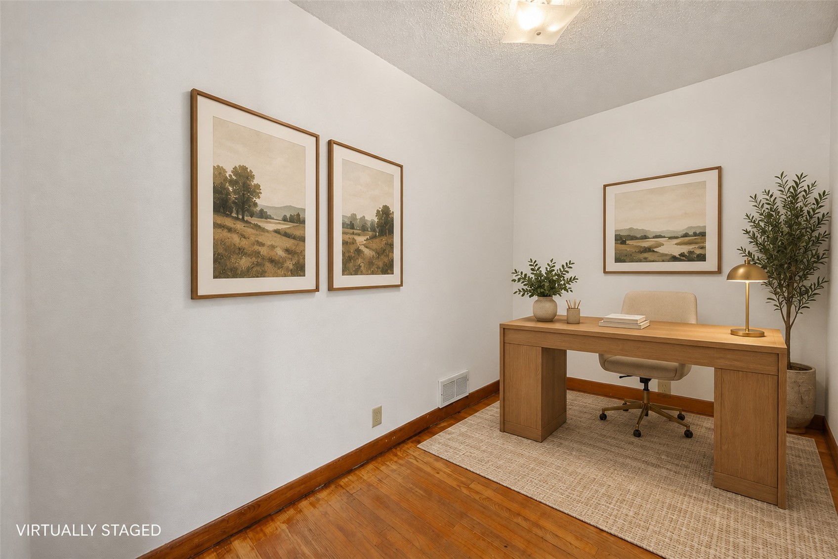 3019 Oakland Road NE Cedar Rapids IA 52402