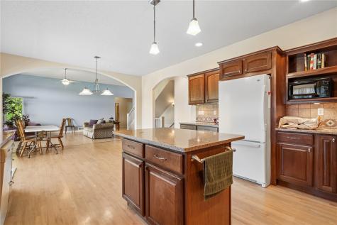 1669 Timberlake Run Cedar Rapids IA 52403