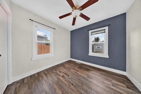 2136 C Street SW Cedar Rapids IA 52404