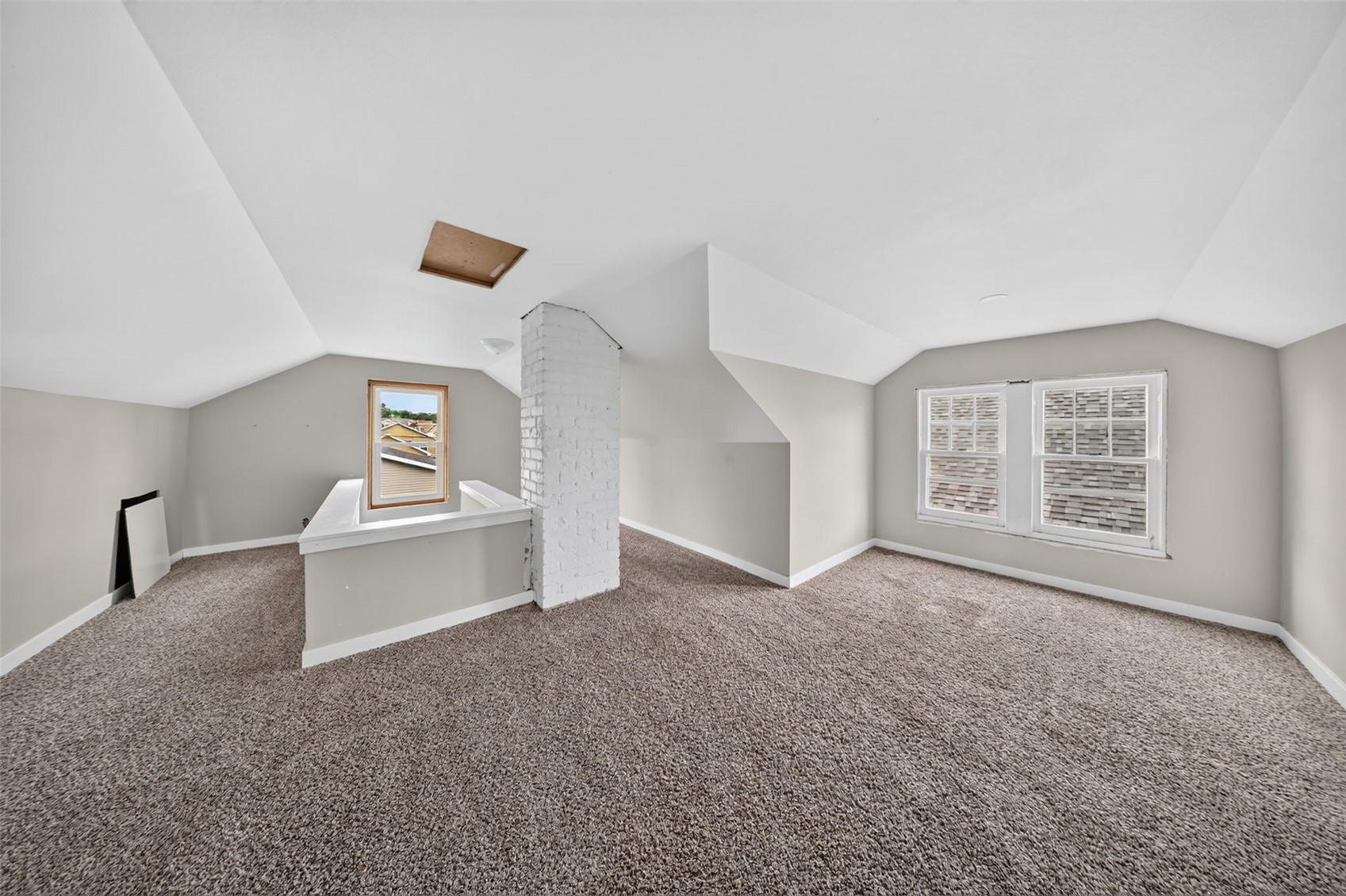 2136 C Street SW Cedar Rapids IA 52404