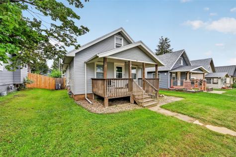 2136 C Street SW Cedar Rapids IA 52404