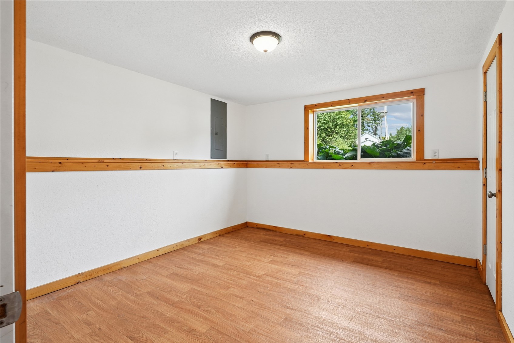 605 North Street Brandon IA 52210