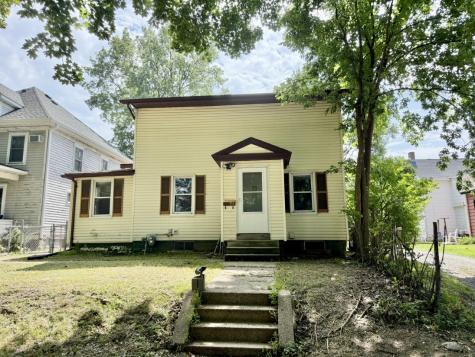 711 E Bloomington Street Iowa City IA 52245
