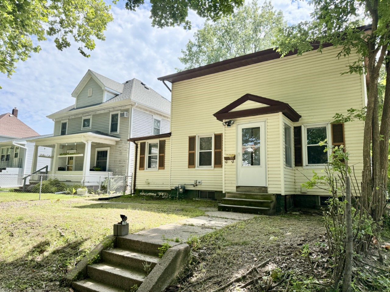 711 E Bloomington Street Iowa City IA 52245