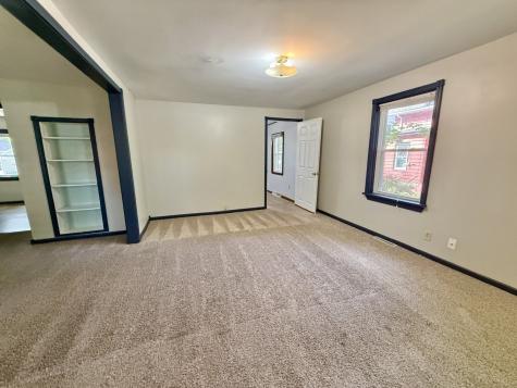711 E Bloomington Street Iowa City IA 52245