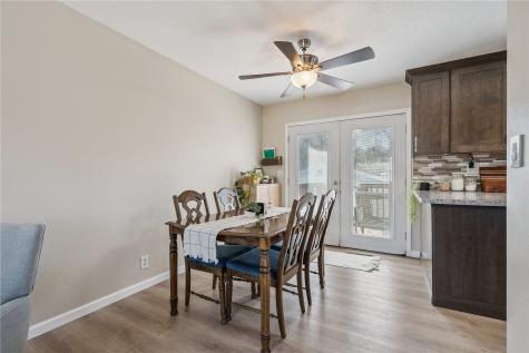 1525 N Avenue NW Cedar Rapids IA 52405