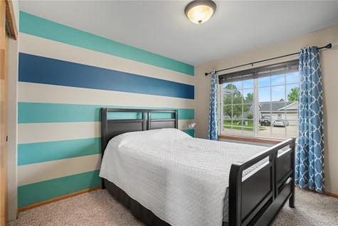 1221 Prairie Rose Drive SW Cedar Rapids IA 52404