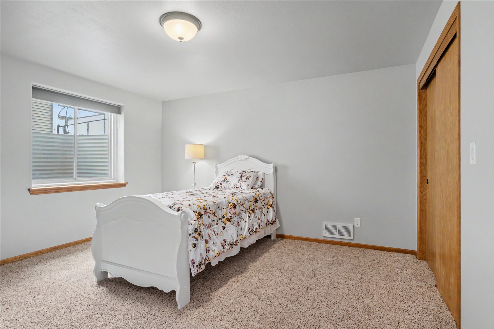 1221 Prairie Rose Drive SW Cedar Rapids IA 52404