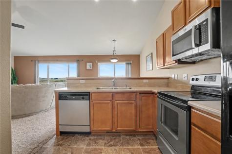 1221 Prairie Rose Drive SW Cedar Rapids IA 52404