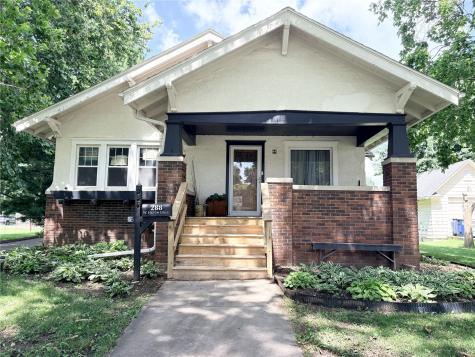 288 W Hilton Street Marengo IA 52301
