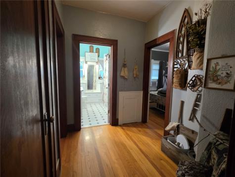 288 W Hilton Street Marengo IA 52301