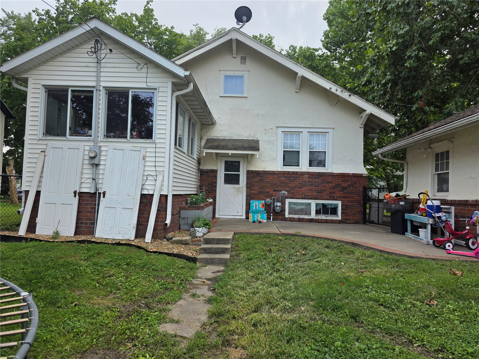 288 W Hilton Street Marengo IA 52301