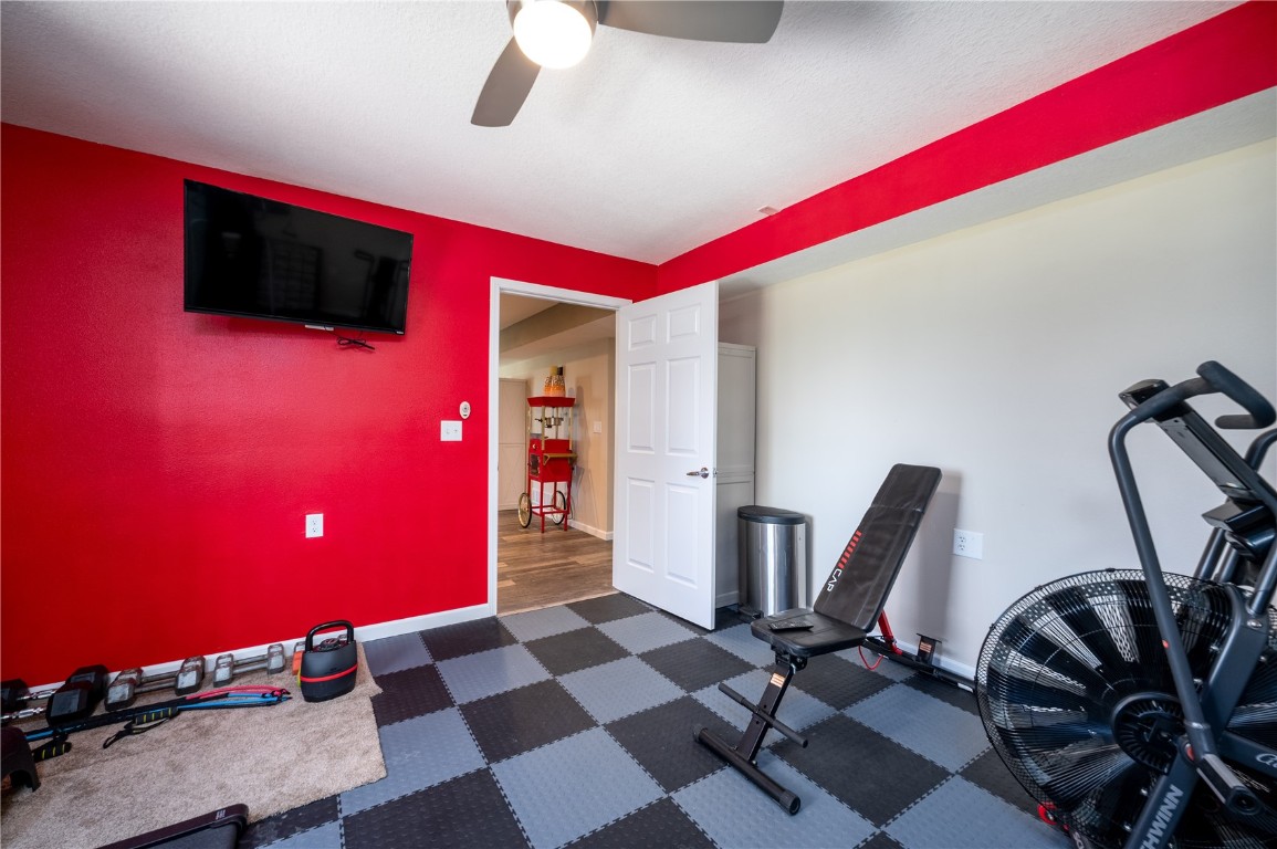 609 Endeavor Urbana IA 52345