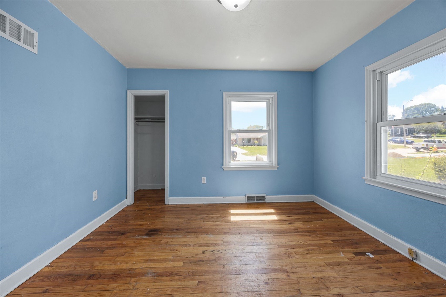 1050 27th Street NE Cedar Rapids IA 52402