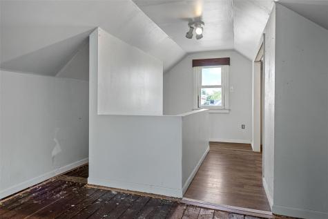 1050 27th Street NE Cedar Rapids IA 52402