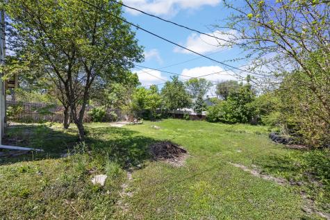 1050 27th Street NE Cedar Rapids IA 52402
