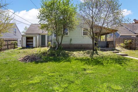 1050 27th Street NE Cedar Rapids IA 52402