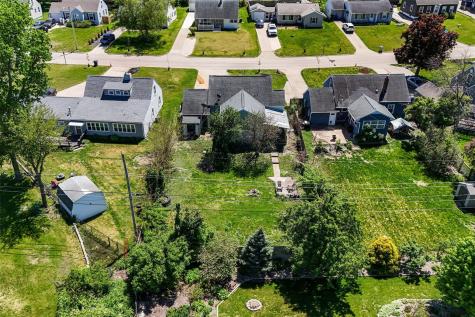 1050 27th Street NE Cedar Rapids IA 52402
