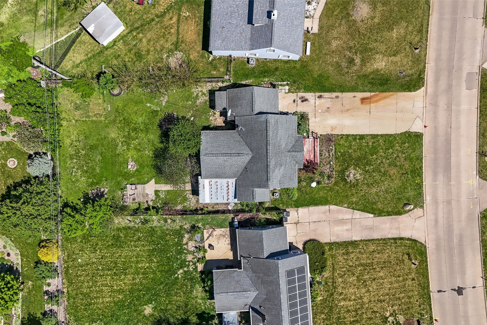 1050 27th Street NE Cedar Rapids IA 52402