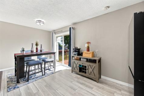 4416 Wenig Road NE Cedar Rapids IA 52402