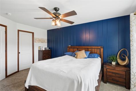 5027 Cotton Court SW Cedar Rapids IA 52404