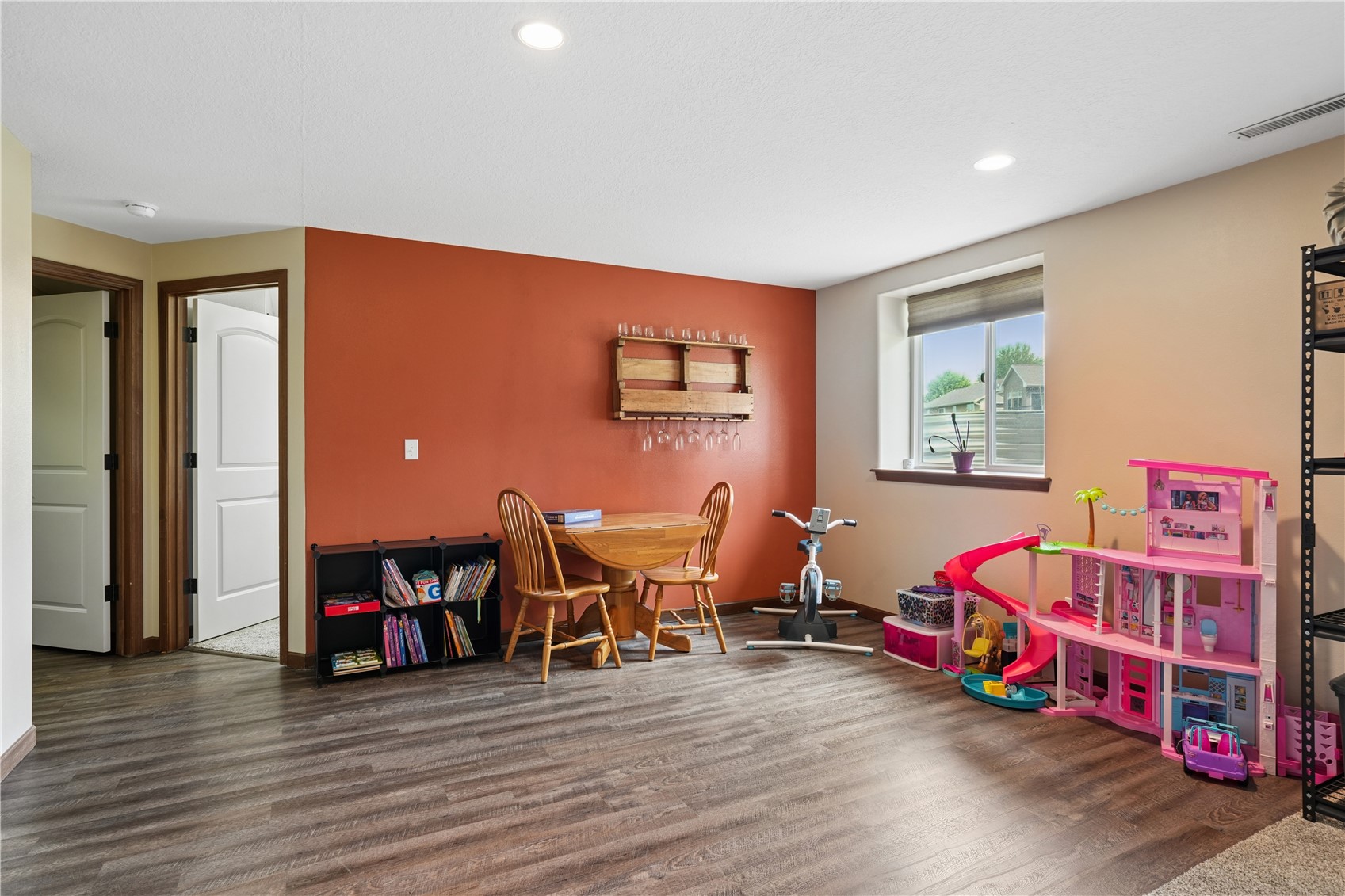 5027 Cotton Court SW Cedar Rapids IA 52404