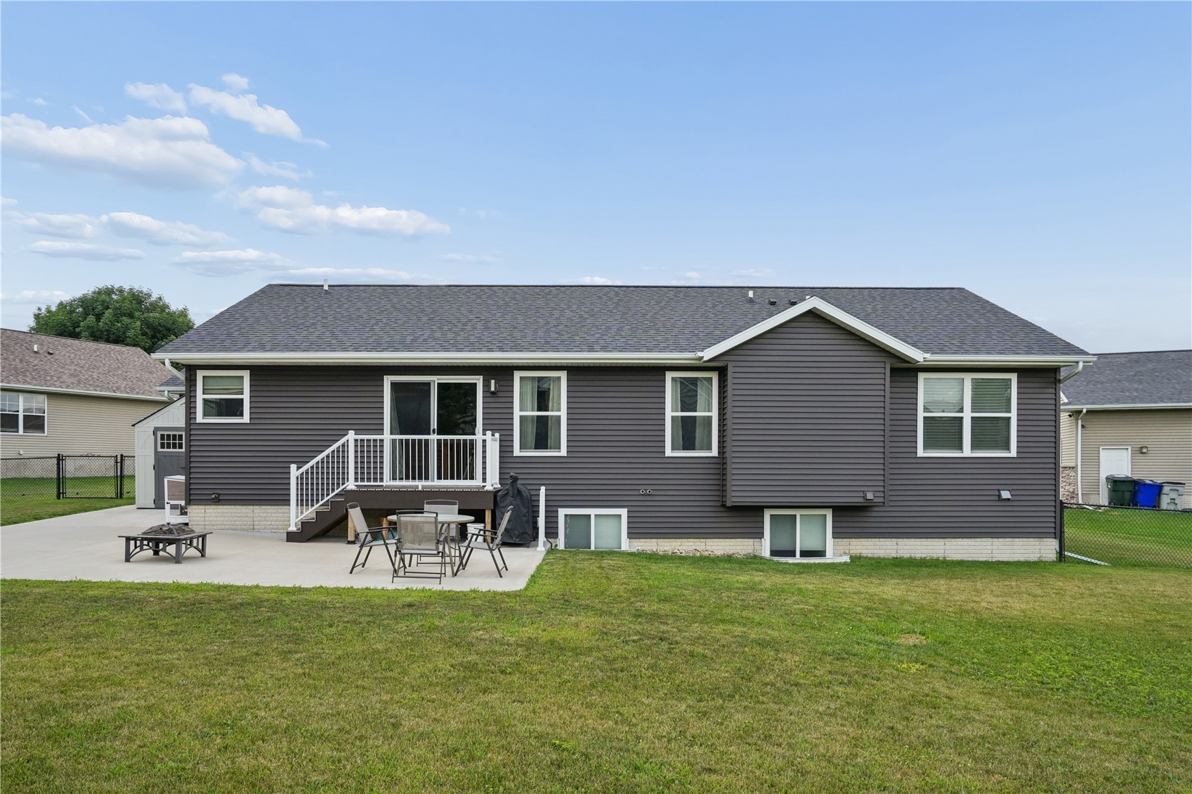 5027 Cotton Court SW Cedar Rapids IA 52404